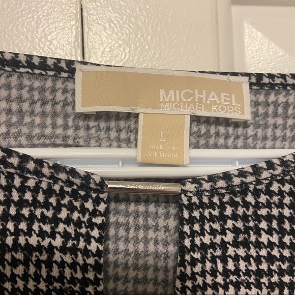 Michael Kors Shirt - Picture 2 of 3